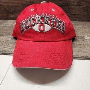 Vintage Ohio State Buckeyes Strapback Red Cap